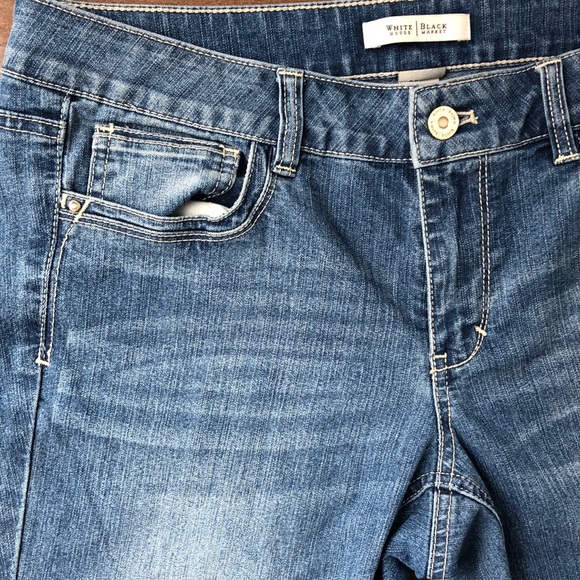 WHBM Light Wash Skinny Ankle Zip Jeans Size 8 - Picture 5 of 14